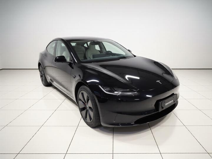Model 3 2023 RWD photo 3