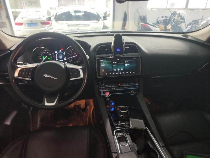F-PACE 2020 2.0T Exclusive photo 5