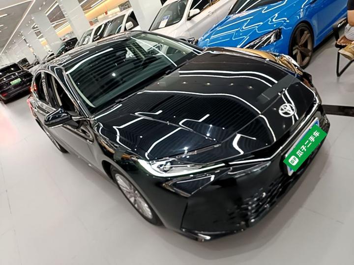 Camry 2024 Hybrid 2.0HGVP Luxury photo 3
