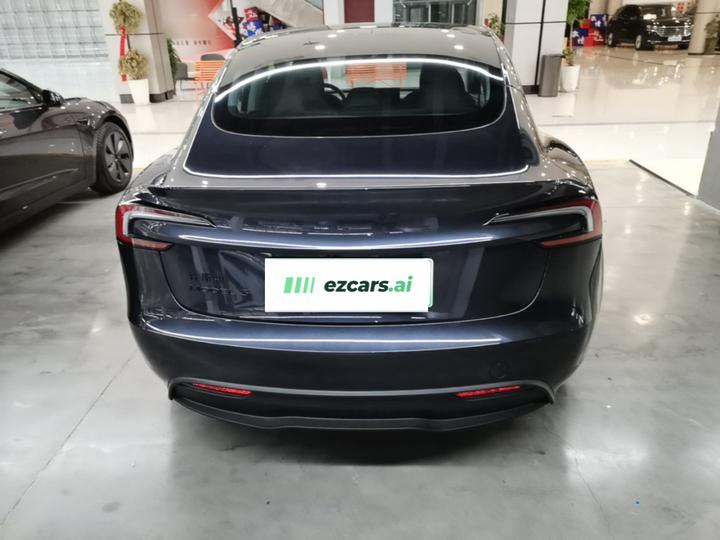 Model 3 2025 RWD photo 3