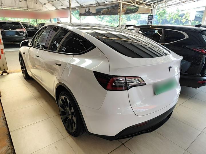 Model Y 2022 Facelift Long Range AWD photo 4