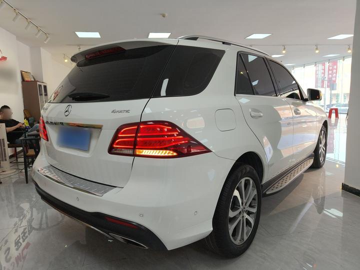 GLE Imported 2017 GLE 320 4MATIC Dynamic photo 4