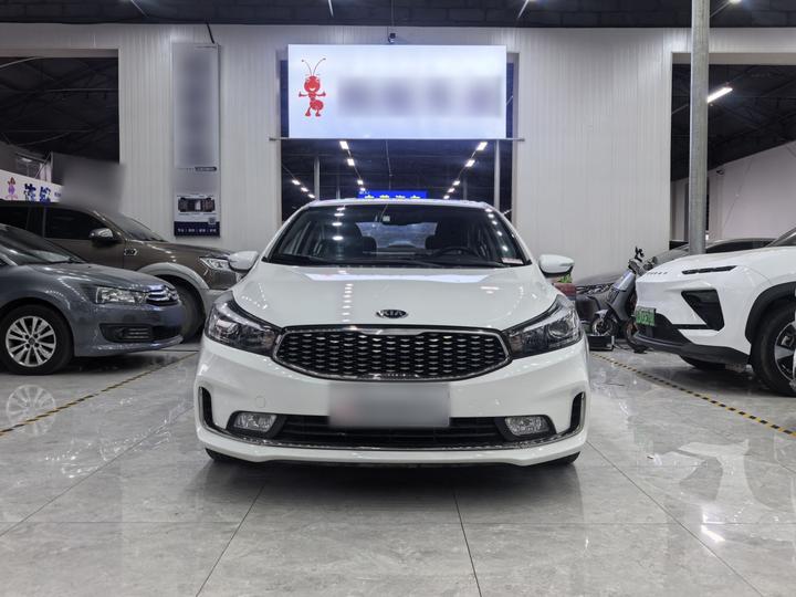 K3 2016 1.6L AT DLX photo 2