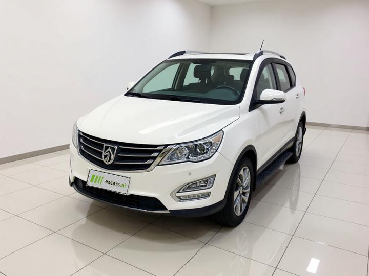 560 2016 1.5T MT Luxury