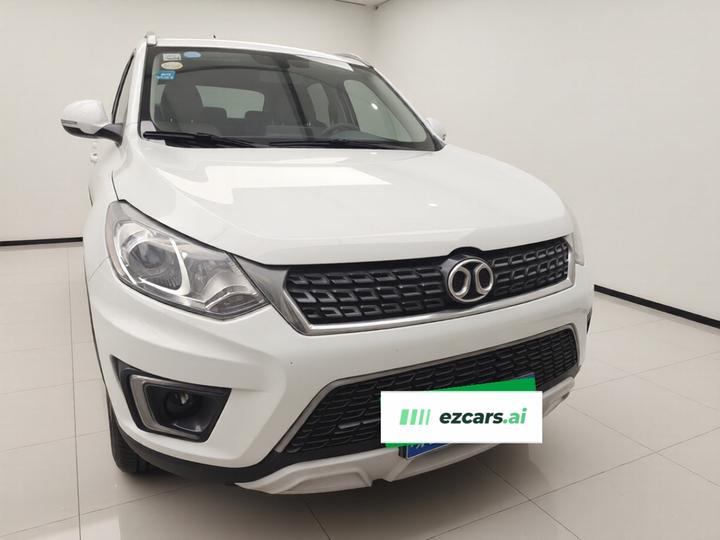 BAIC X35 2016 1.5L AT Luxury photo 2