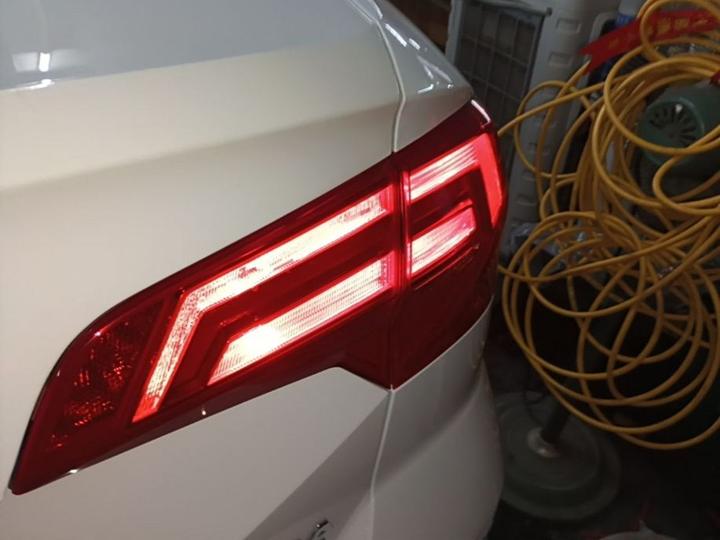 Bora 2018 230TSI DSG Comfort photo 7