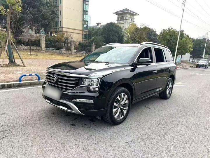 GAC Trumpchi GS8 2017 320T RWD Luxury Connected 7-Seater