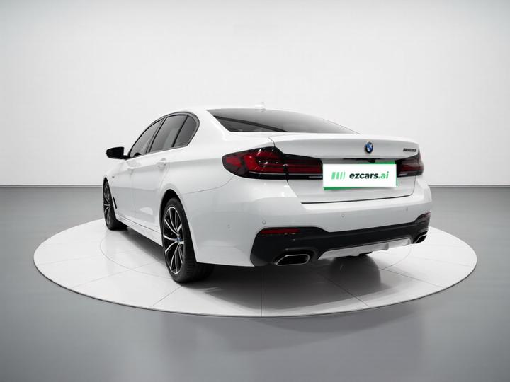 5 Series 2022 Facelift 530Li Leading M Sport Package photo 4