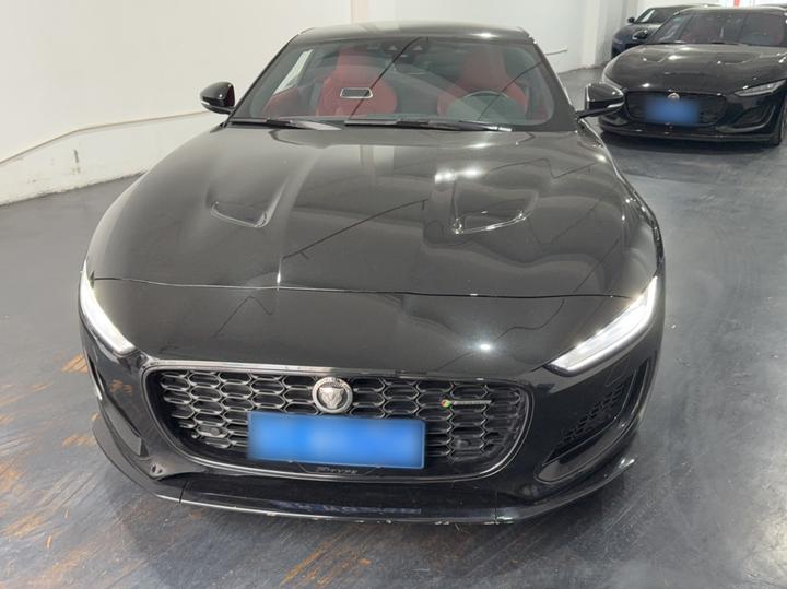 F-TYPE 2023 P300 Coupe R-DYNAMIC BLACK photo 2