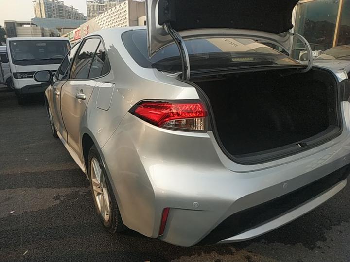 Levin 2019 185T CVT Luxury China VI photo 4