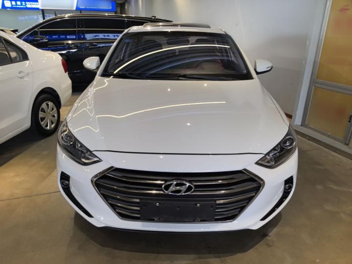 Elantra 2016 1.6L AT Smart Elite photo 2