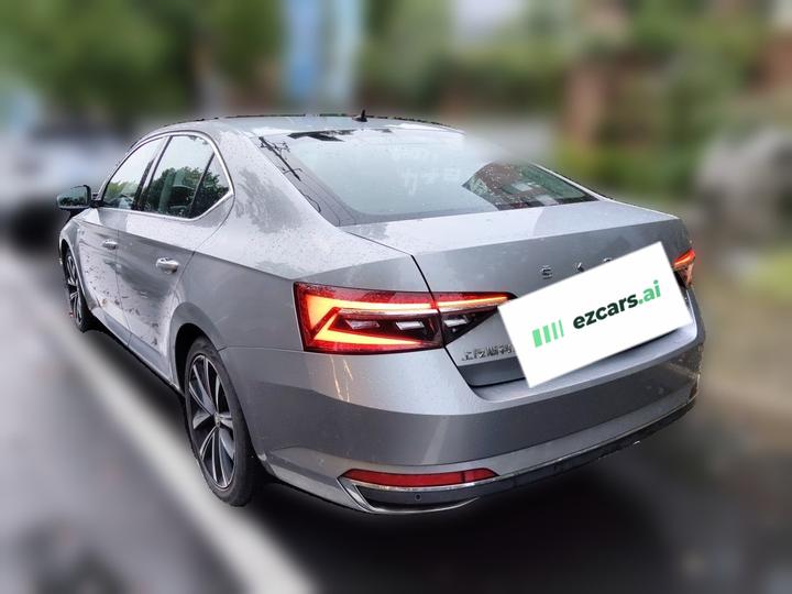 Superb 2019 Facelift TSI330 DSG Luxury photo 4