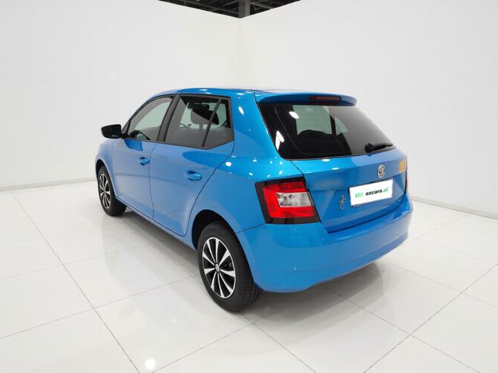 Fabia 2015 1.4L MT photo 4