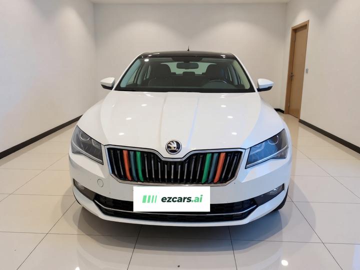 Superb 2018 TSI330 DSG Comfort China V photo 2