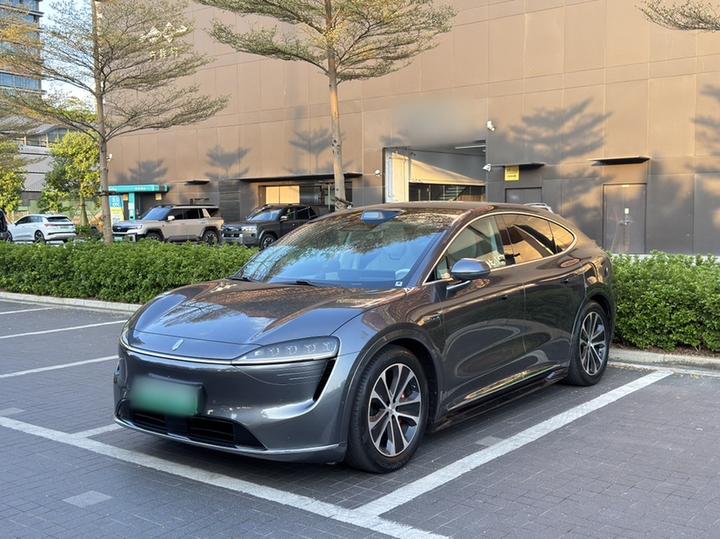 HIMA Luxeed R7 2024 EV 802km Max