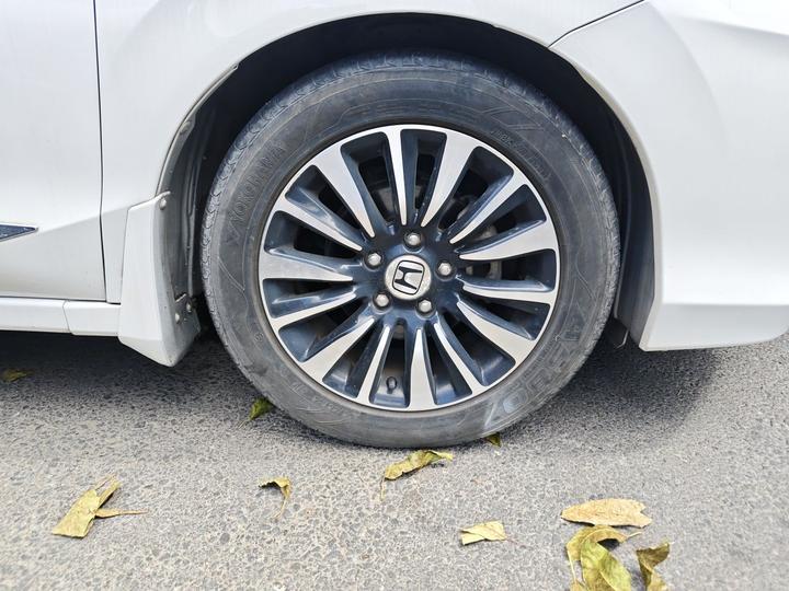 Crider 2015 1.8L AT Luxury photo 8