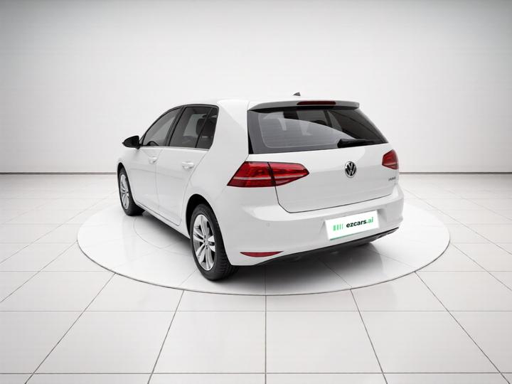 Golf 2016 1.6L AT Comfort photo 4