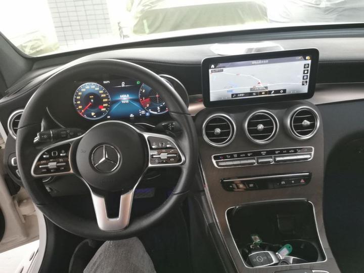 GLC 2021 GLC 260 L 4MATIC Luxury photo 5