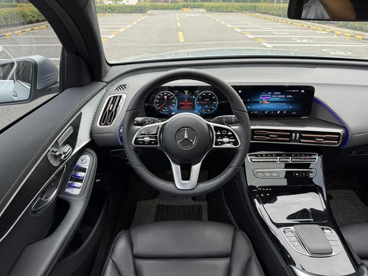 EQC 2020 EQC 400 4MATIC photo 2