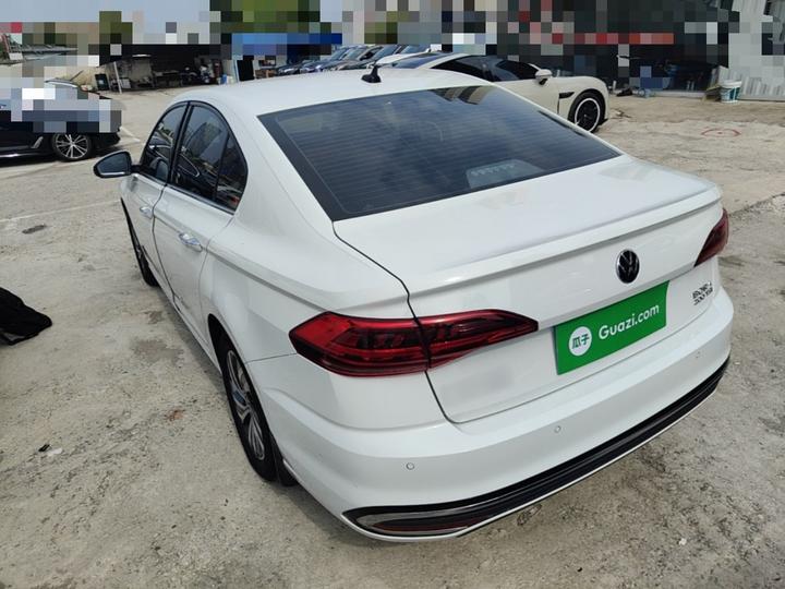 Bora 2023 200TSI DSG photo 4