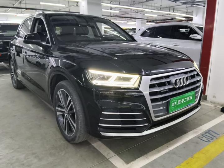 Q5L 2020 Facelift 40 TFSI Fashion photo 3