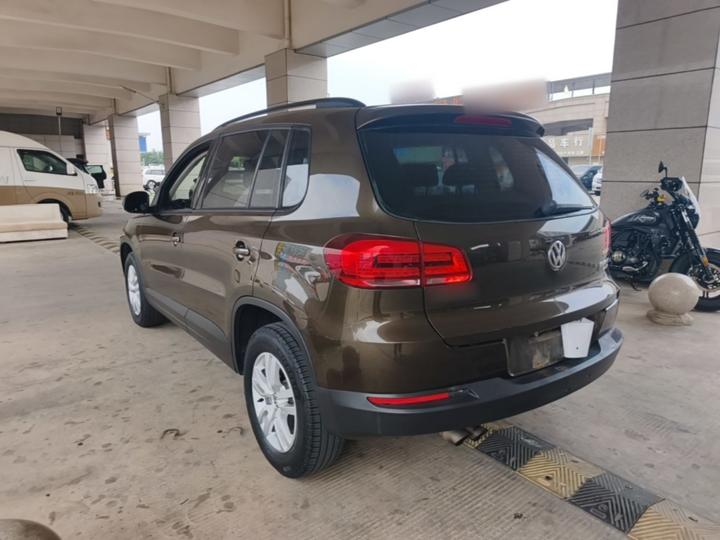 Tiguan 2016 300TSI AT RWD photo 4