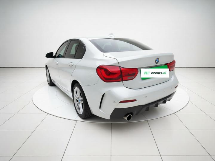 1 Series 2019 118i M Sport Package photo 4