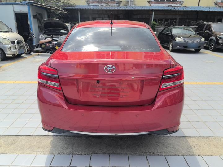 YARiS L 2021 1.5L CVT Leading photo 3