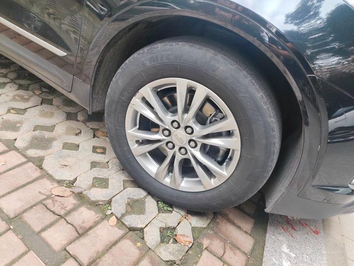 XT5 2022 2.0T RWD Luxury photo 8