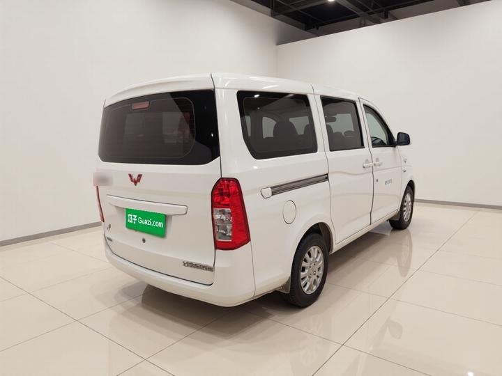 Wuling Rongguang V 2016 1.5L Standard photo 6