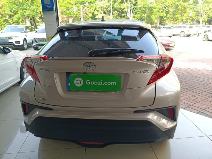 C-HR 2020 2.0L Leading photo 4