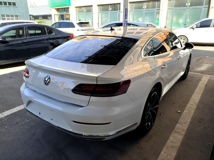 FAW-Volkswagen CC 2020 330TSI China VI photo 6