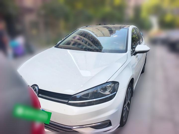 Golf 2018 230TSI AT Luxury photo 2