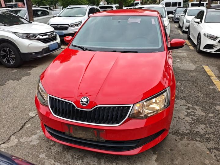 Fabia 2017 1.4L AT photo 2