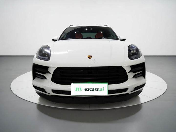 2020 Macan 2.0T photo 2