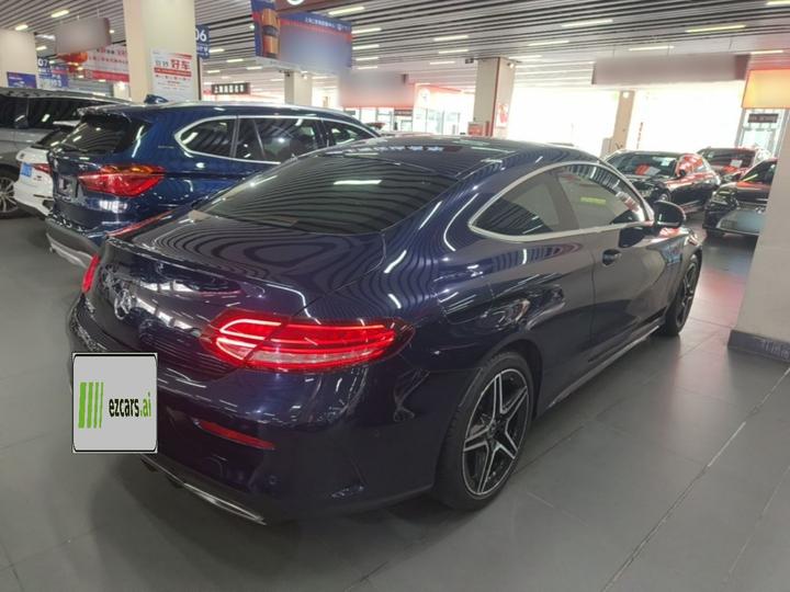 C-Class Imported 2020 C 260 Coupe photo 4