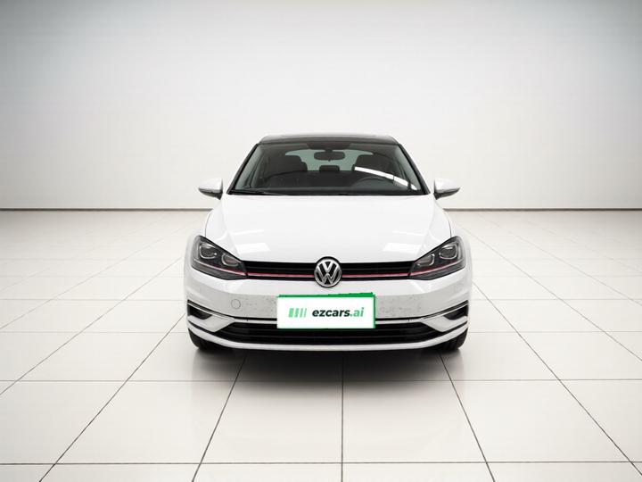 Golf 2020 200TSI DSG Comfort Progressive photo 2