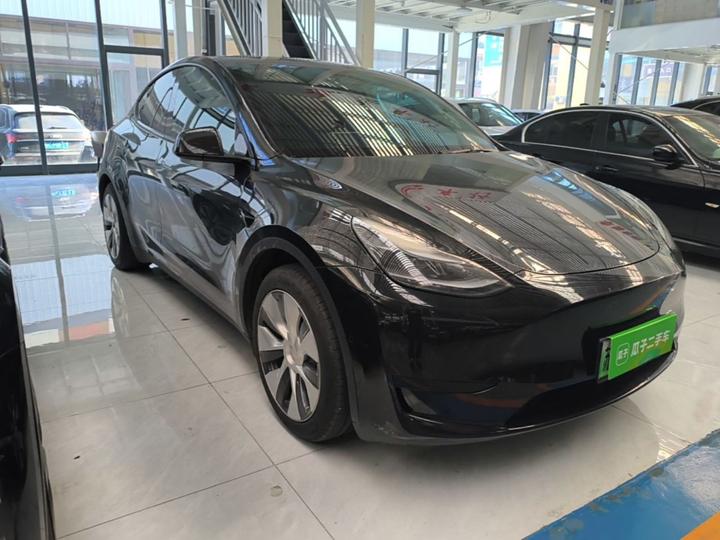 Model Y 2022 Facelift RWD photo 3