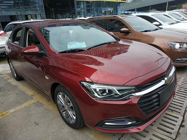 Cruze 2022 320 AT photo 3