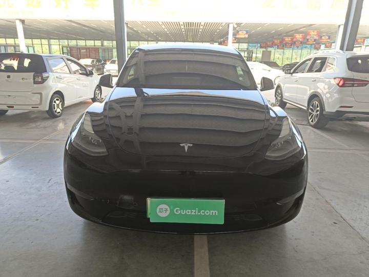 Model Y 2021 Standard Range RWD photo 2
