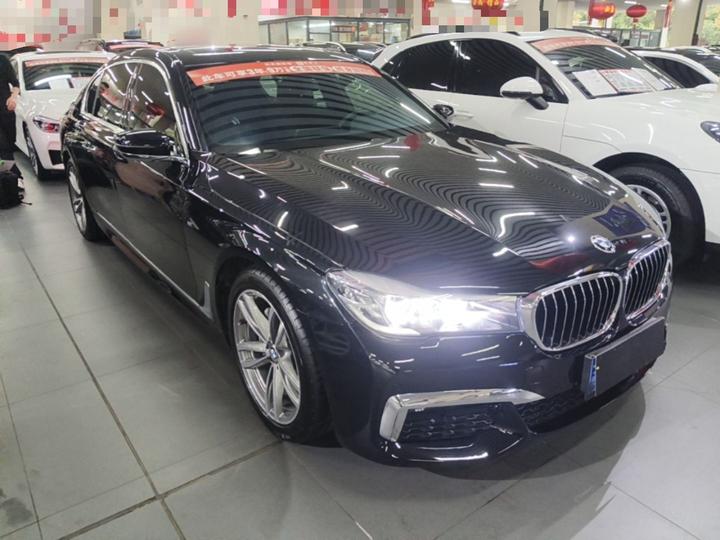 7 Series 2018 730Li Leading M Sport Package photo 3