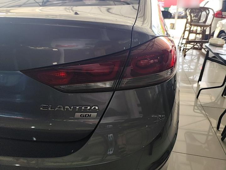 Elantra 2016 1.6L AT Smart Luxury photo 7