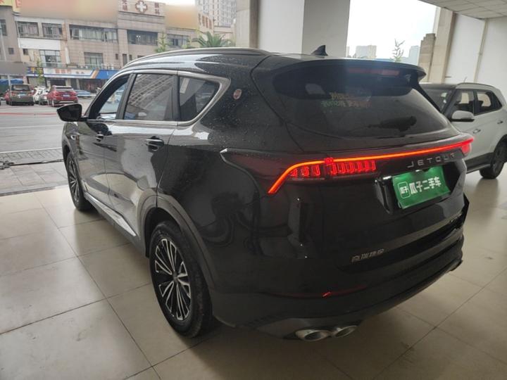 X70 PLUS 2021 Facelift 1.5T DCTPRO 5-Seater photo 4