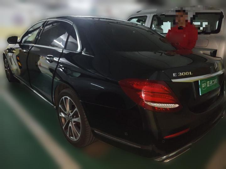 E-Class 2017 E 300 L Luxury photo 4