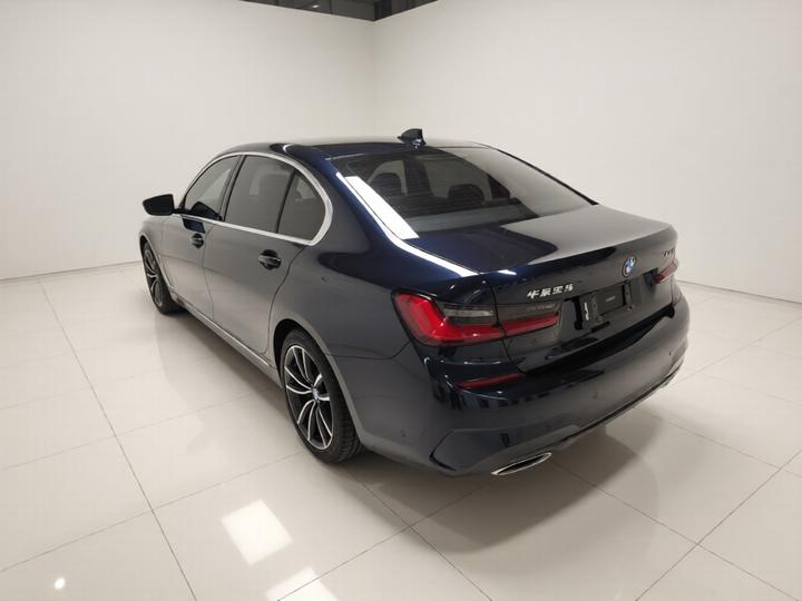3 Series 2020 320Li M Sport Package photo 4