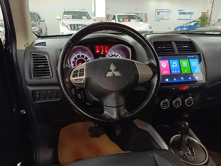 ASX 2018 2.0L CVT RWD Exclusive photo 7