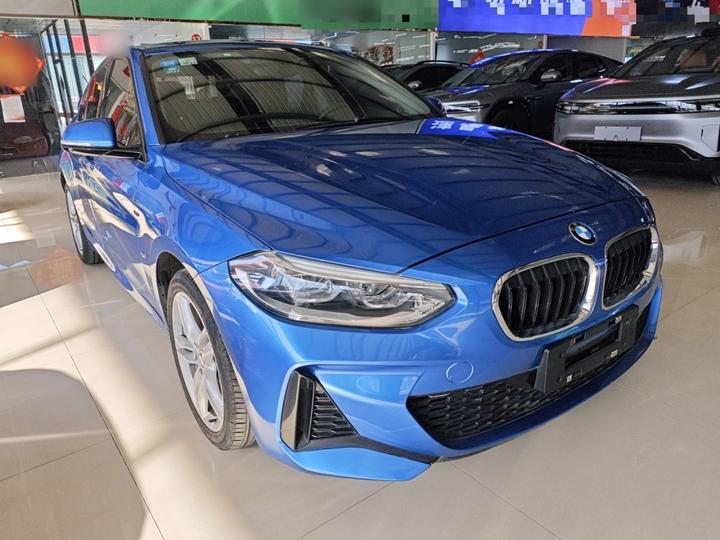 1 Series 2019 118i M Sport Package photo 3