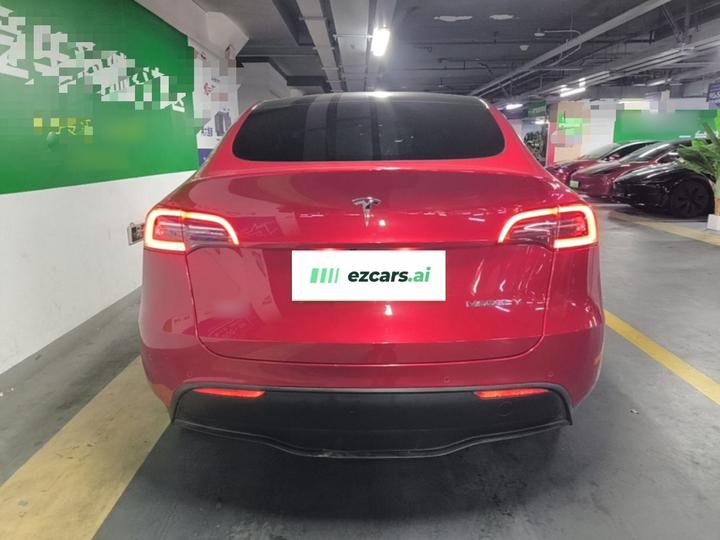 Model Y 2021 Long Range AWD photo 3