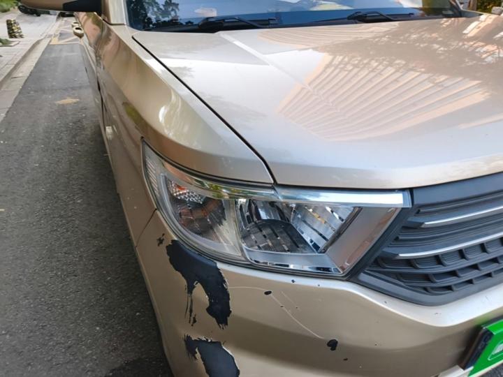 Wuling Hongguang V 2022 1.5L LAR photo 8