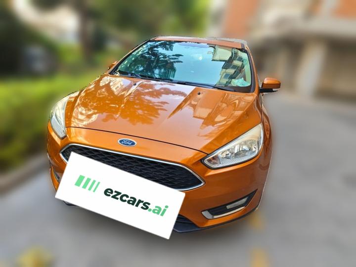 Focus 2015 Hatchback EcoBoost 125 MT photo 2